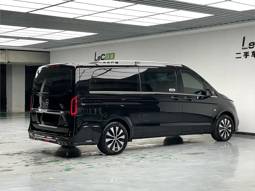 Mercedes-Benz Vito — фото 7