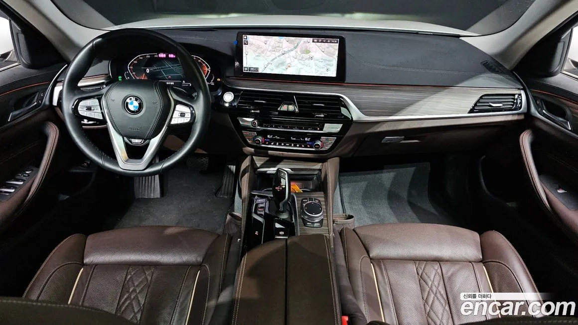 BMW 5-Series 2021 из KR, фото 8