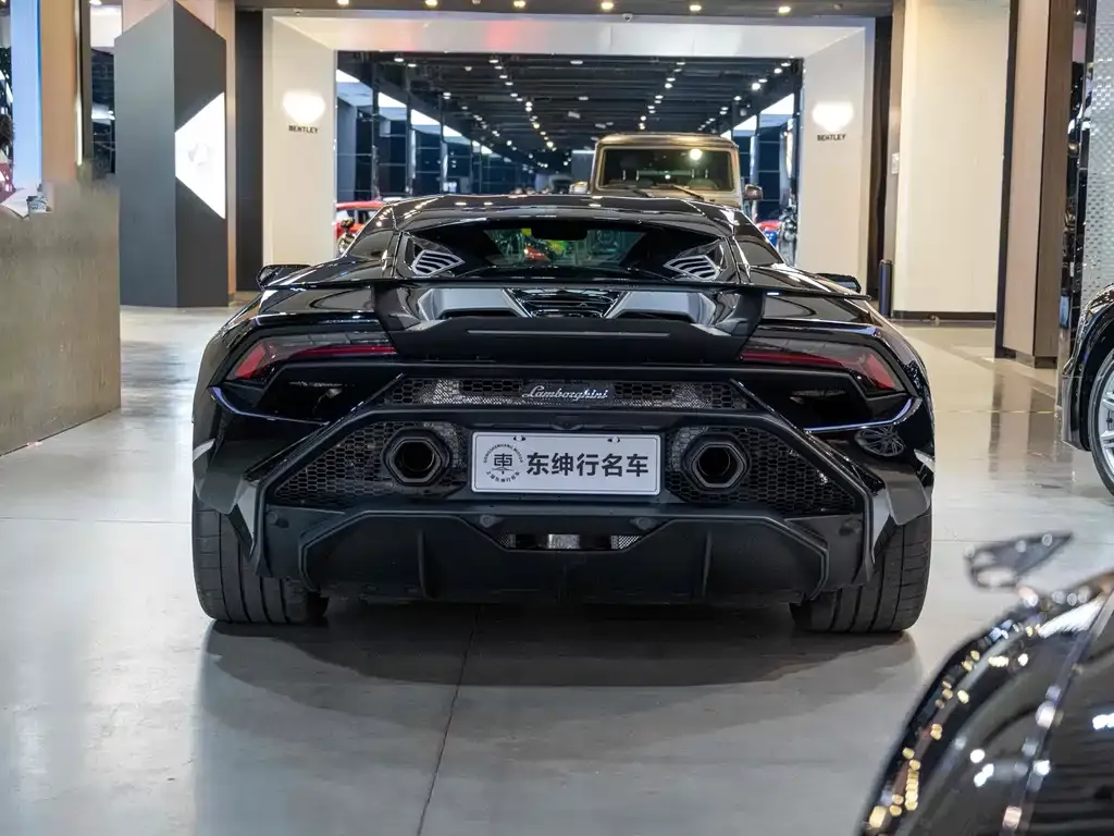 Lamborghini Huracan — фото 4
