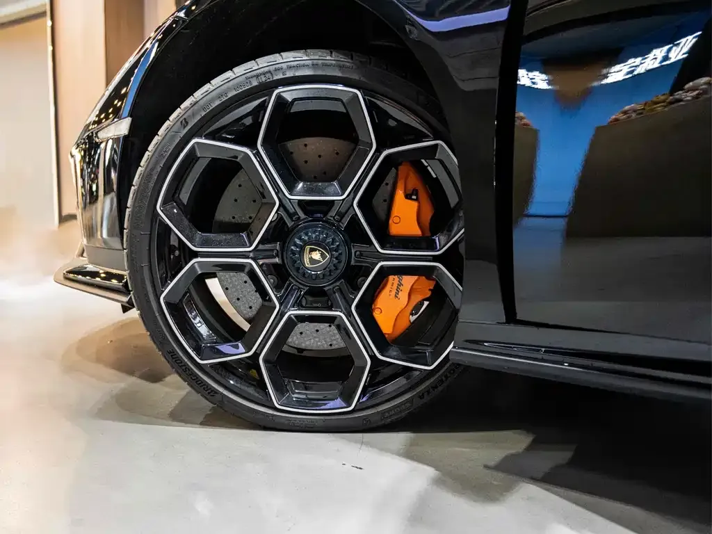 Lamborghini Huracan — фото 10