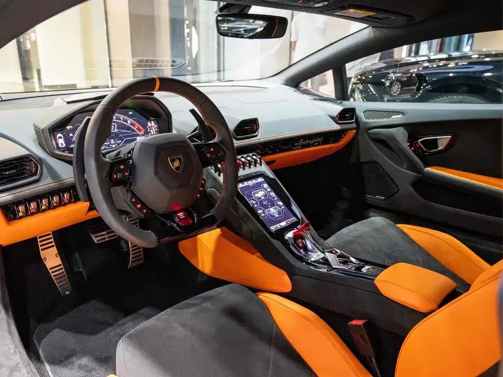 Lamborghini Huracan — фото 6