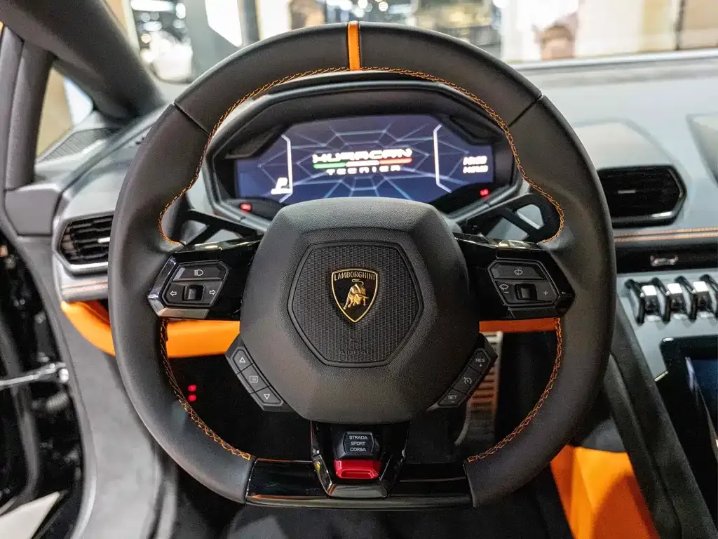 Lamborghini Huracan — фото 3