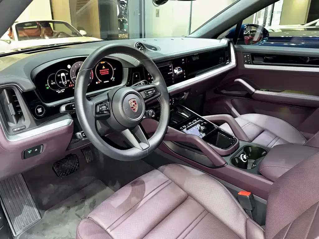 Porsche Cayenne 2024 из CN, фото 6