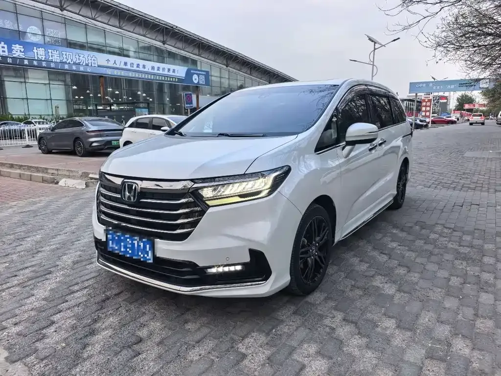 Honda Odyssey 2022 из CN, фото 1
