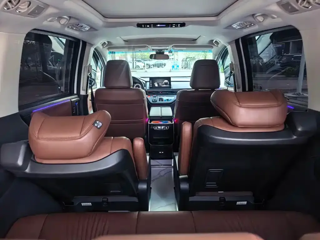Honda Odyssey 2022 из CN, фото 2