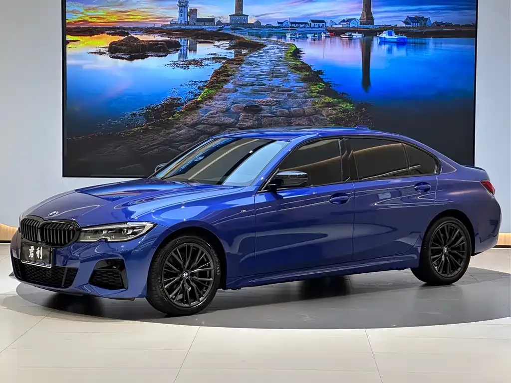 BMW 3 Series — фото 1