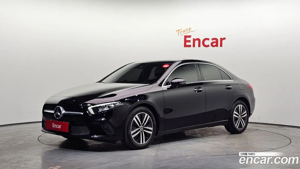 Mercedes-Benz A-Class — фото 1