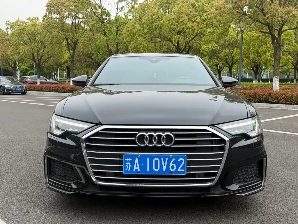 Audi A6L — фото 8