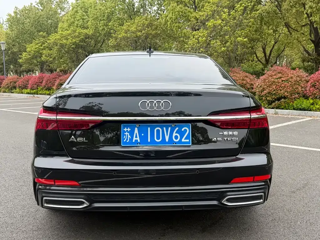 Audi A6L — фото 5