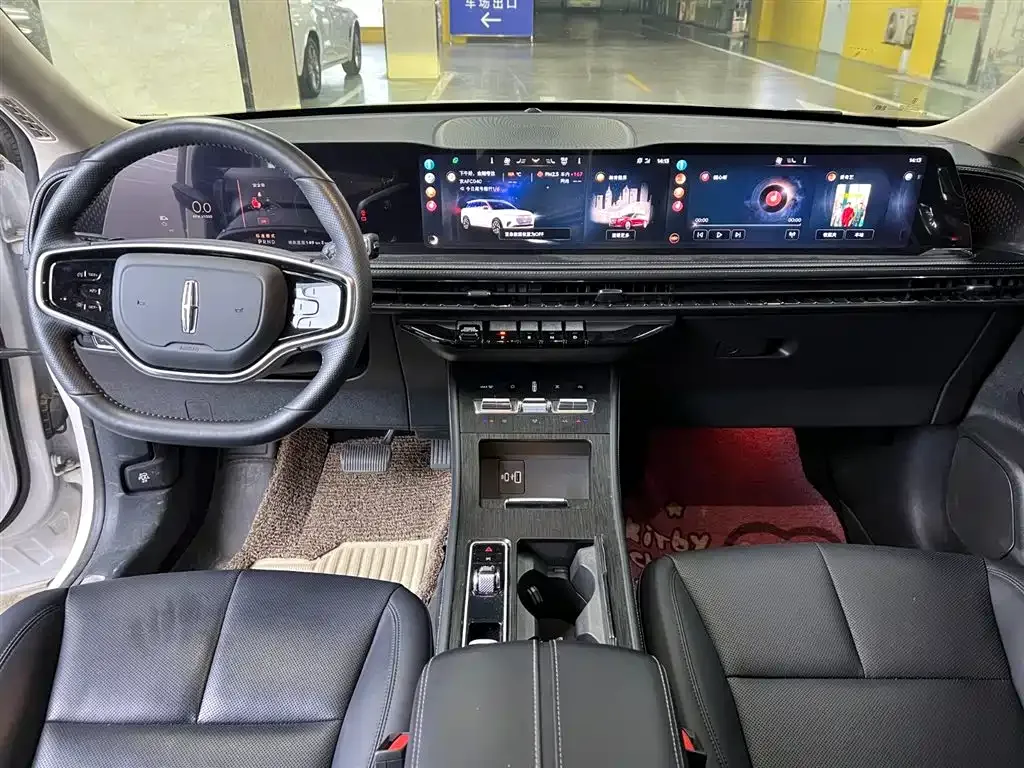 Lincoln Corsair 2024 из CN, фото 2