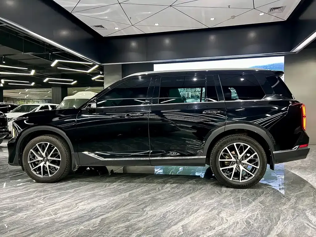 GAC Motor Trumpchi GS8 — фото 9