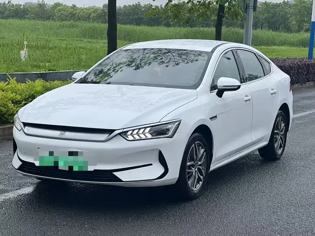 BYD Qin PLUS — фото 1