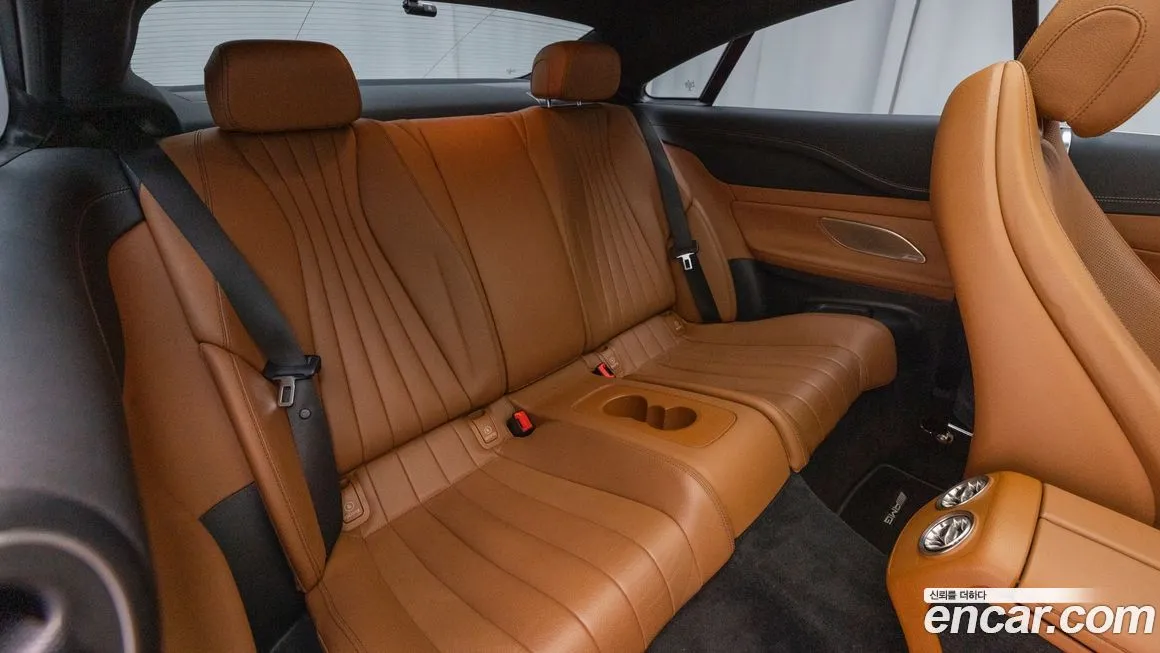 Mercedes-Benz E-Class 2023 из KR, фото 9