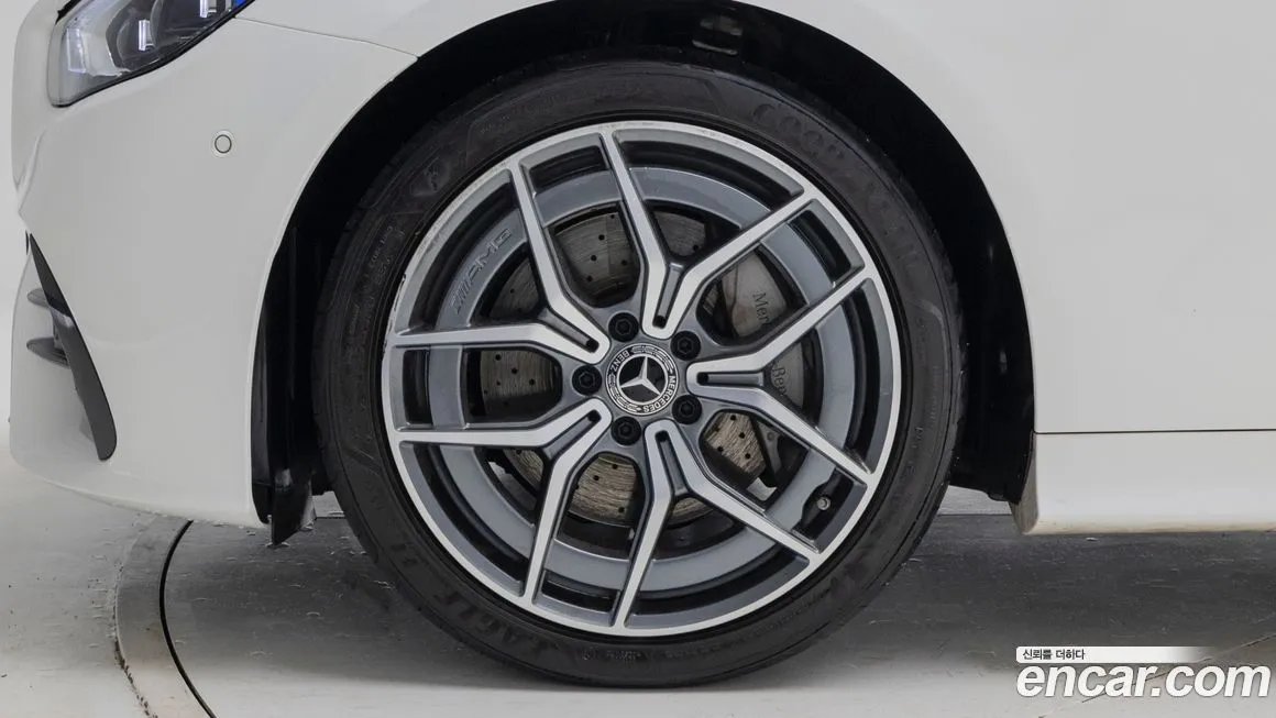 Mercedes-Benz E-Class 2023 из KR, фото 6
