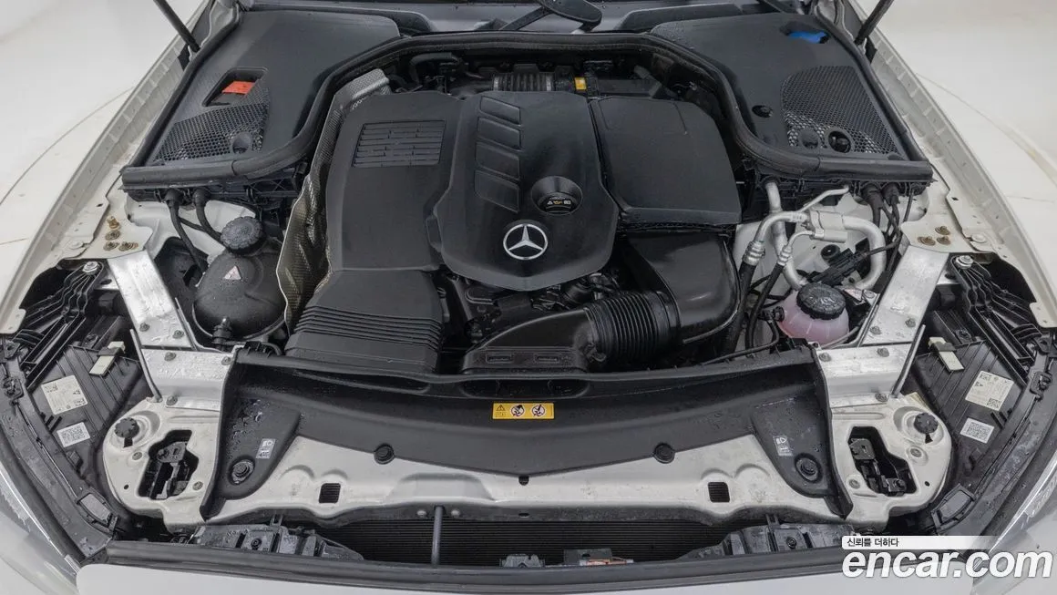 Mercedes-Benz E-Class 2023 из KR, фото 10