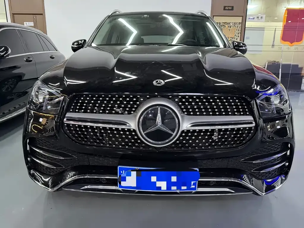 Mercedes-Benz GLE — фото 5