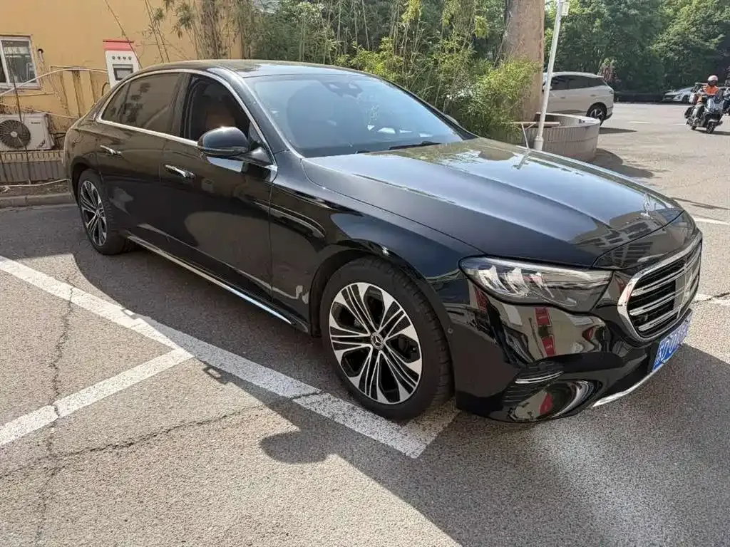 Mercedes-Benz E-Class 2025 из CN, фото 5
