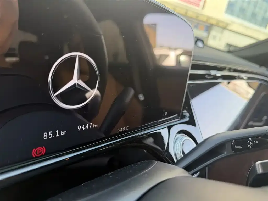 Mercedes-Benz E-Class 2025 из CN, фото 4