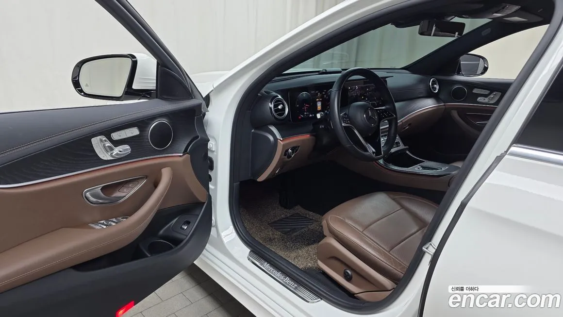 Mercedes-Benz E-Class 2023 из KR, фото 10