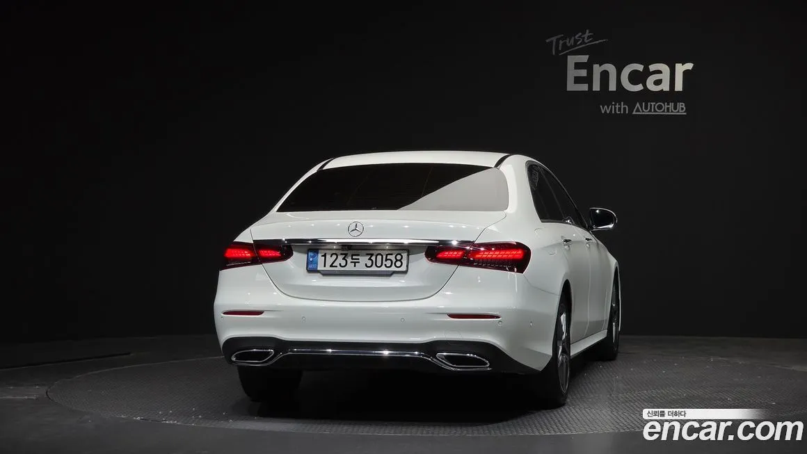 Mercedes-Benz E-Class 2023 из KR, фото 4