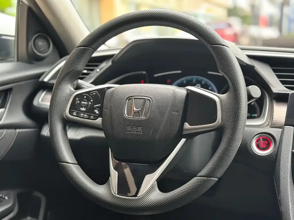 Honda Civic — фото 4