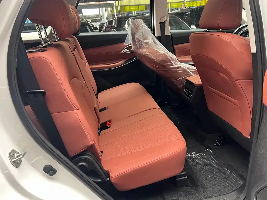 Changan CS75 2025 из CN, фото 10