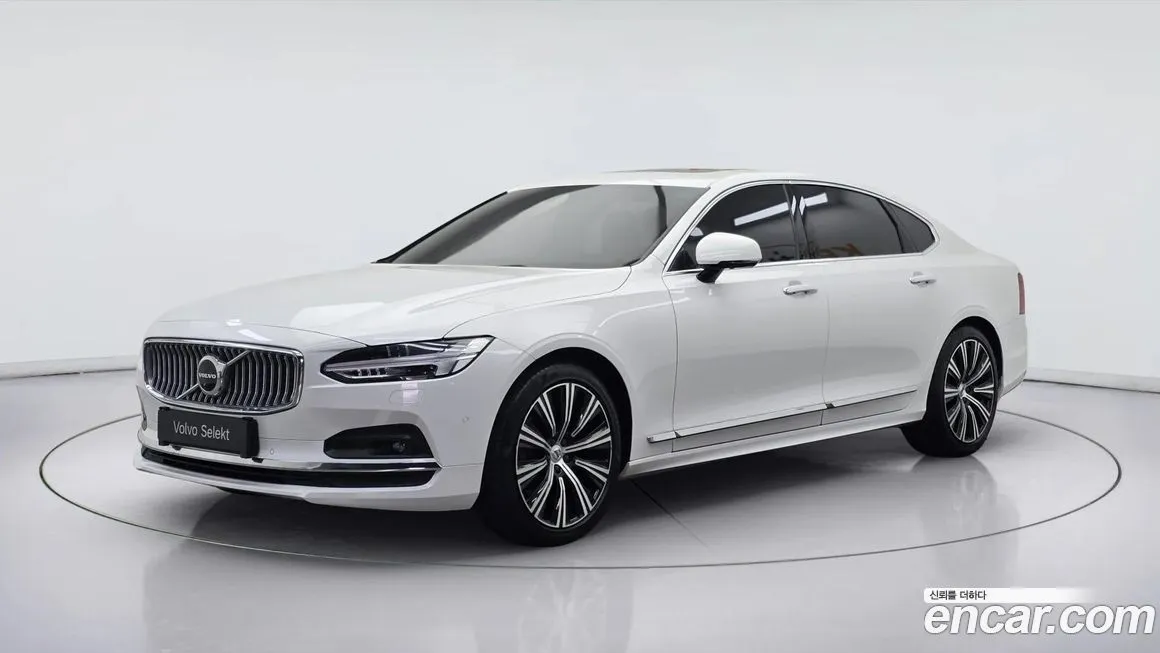 Volvo S90 — фото 1