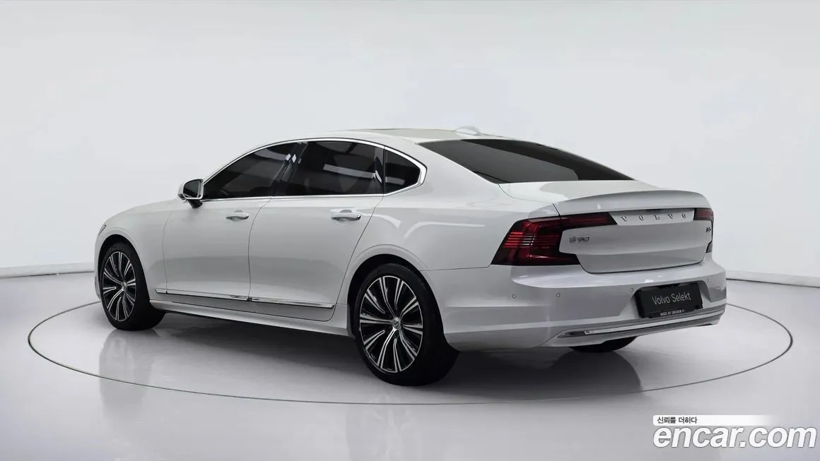 Volvo S90 — фото 3