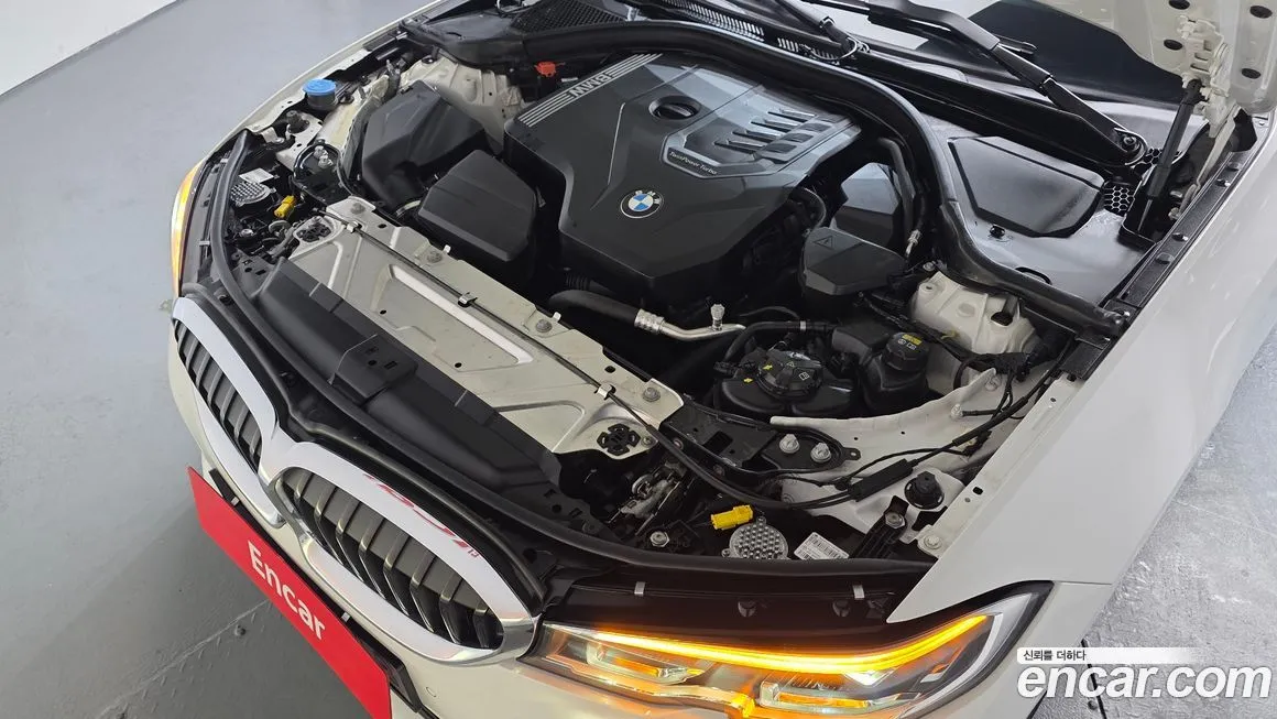 BMW 3-Series 2021 из KR, фото 10