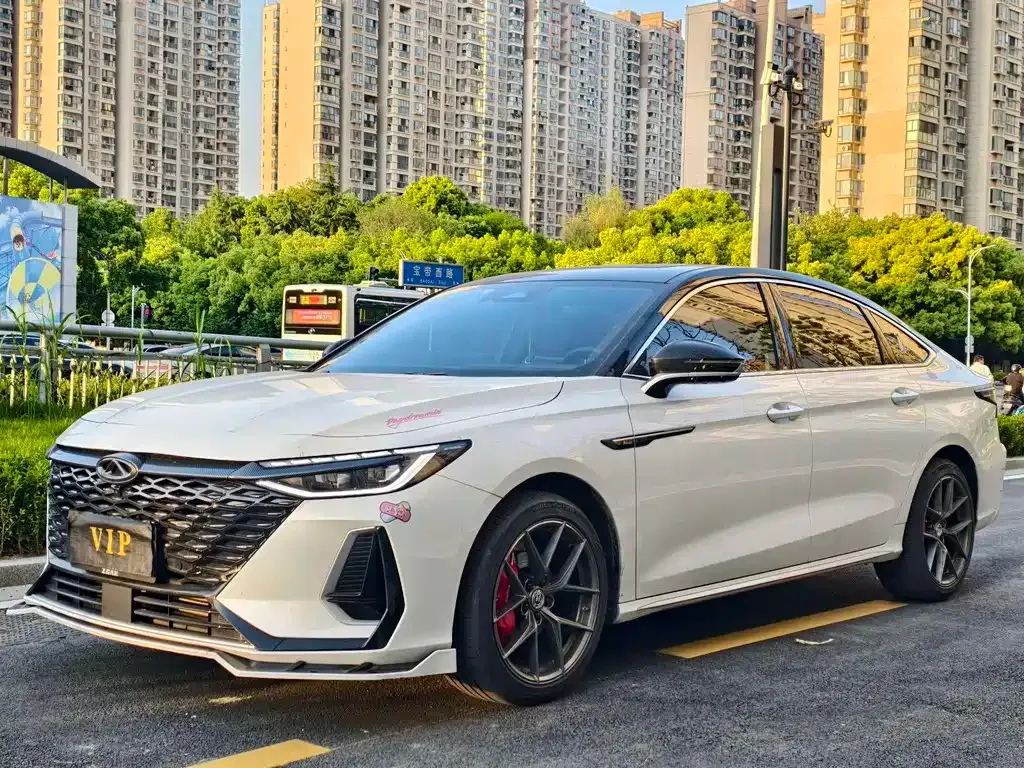 Chery Arrizo 8