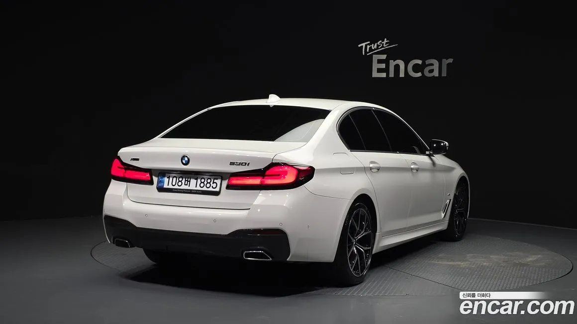 BMW 5-Series 2023 из KR, фото 4