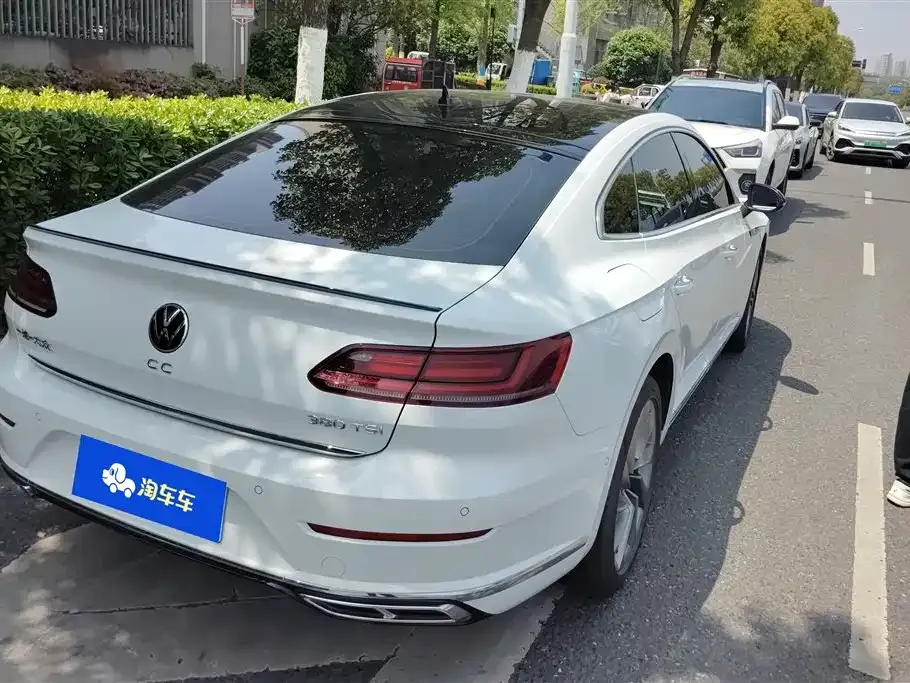 Volkswagen CC 2024 из CN, фото 3