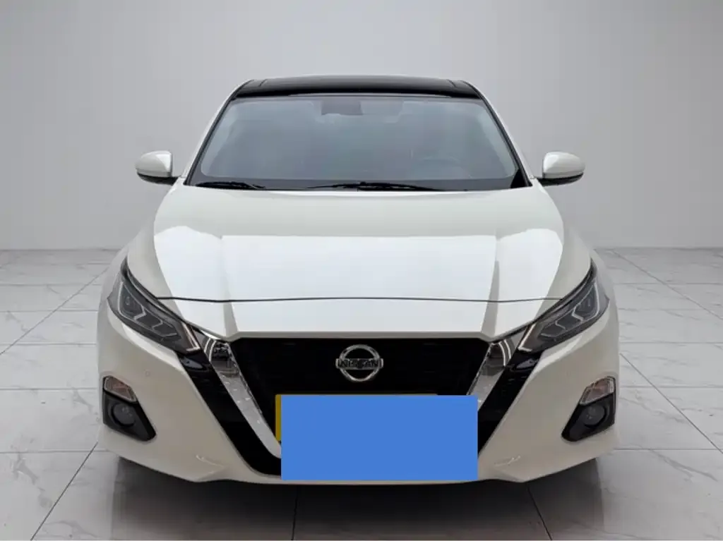 Nissan Teana 2023 из CN, фото 2