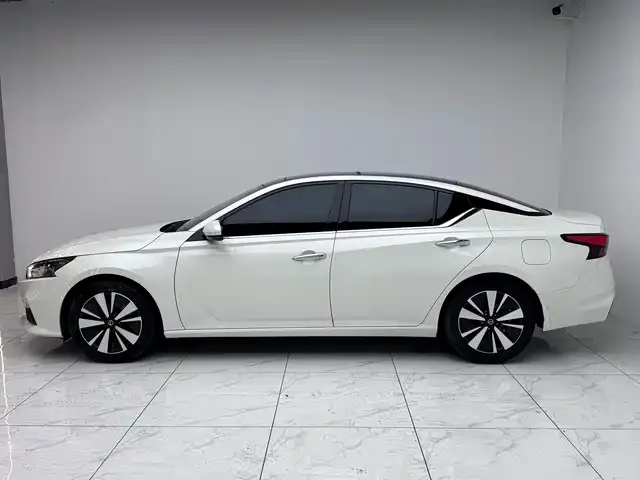 Nissan Teana 2023 из CN, фото 7