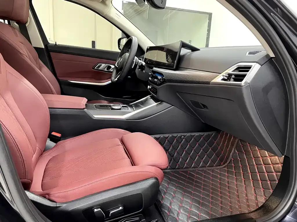 BMW 3 Series 2025 из CN, фото 6