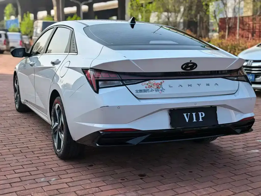 Hyundai Elantra 2022 из CN, фото 8