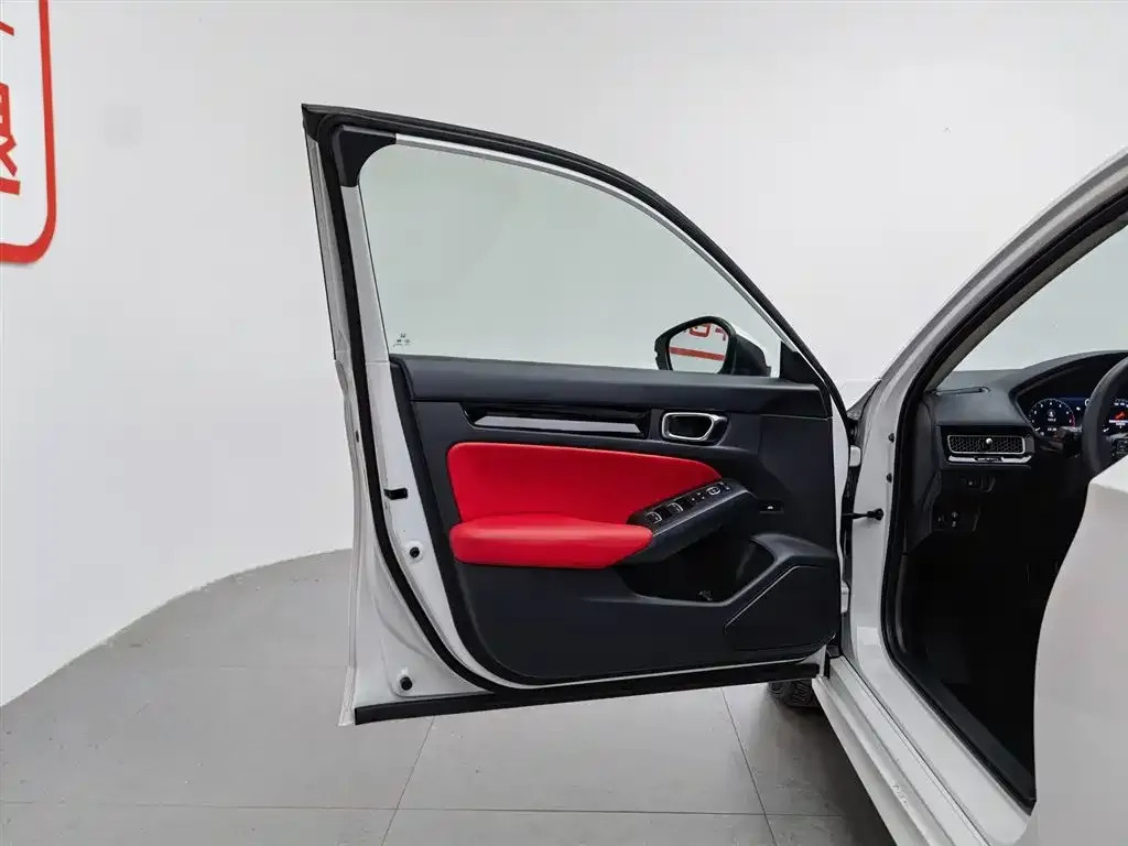 Honda Civic — фото 3