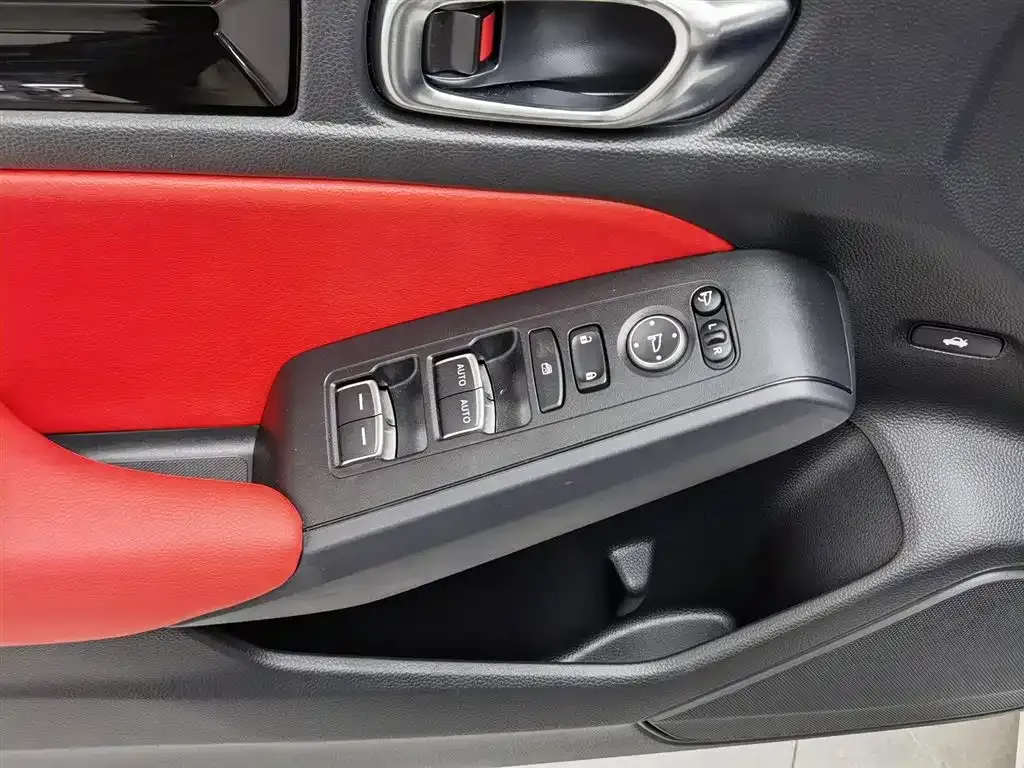 Honda Civic — фото 4