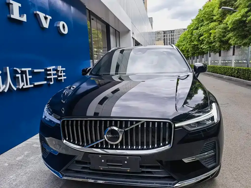 Volvo XC60 2024 из CN, фото 4