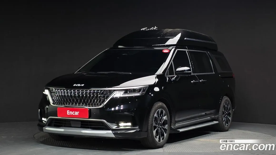 Kia Carnival — фото 1