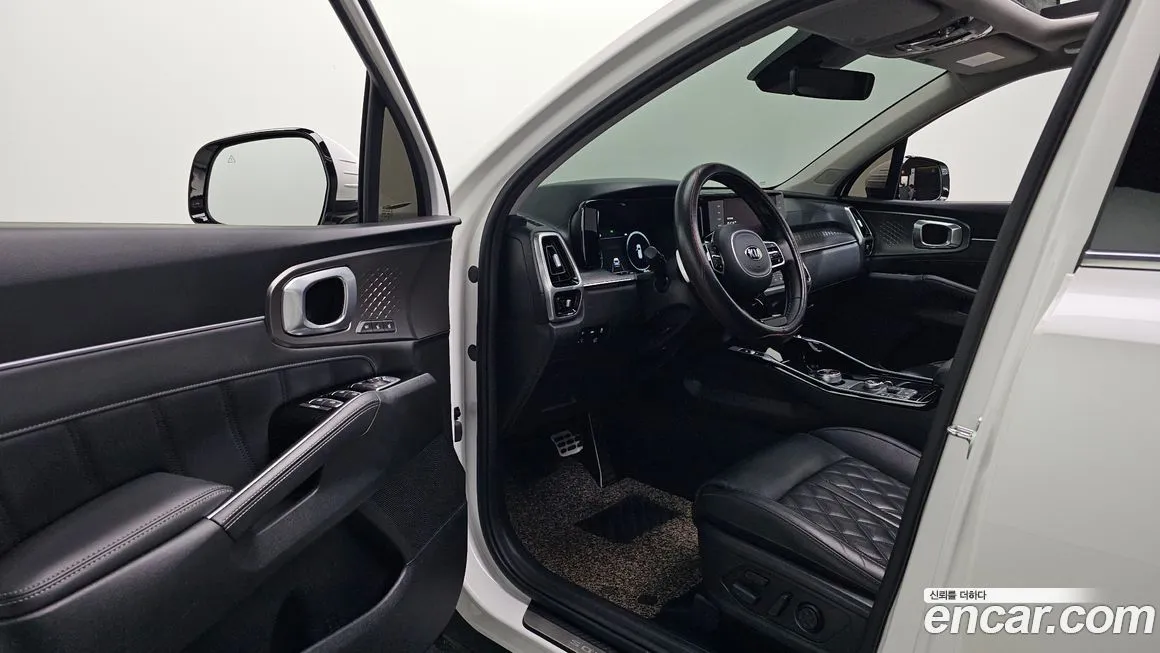 Kia Sorento — фото 9