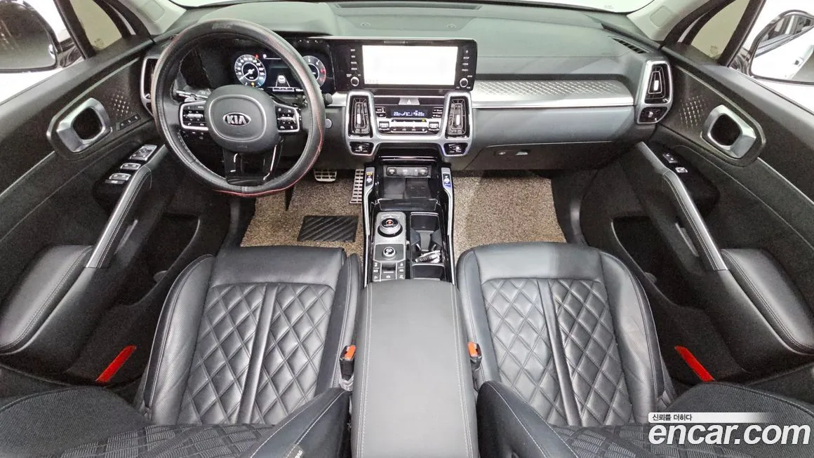 Kia Sorento — фото 6