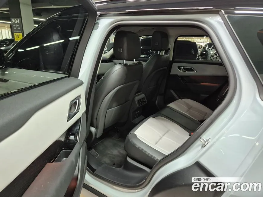Land Rover Range Rover Velar 2025 из KR, фото 4