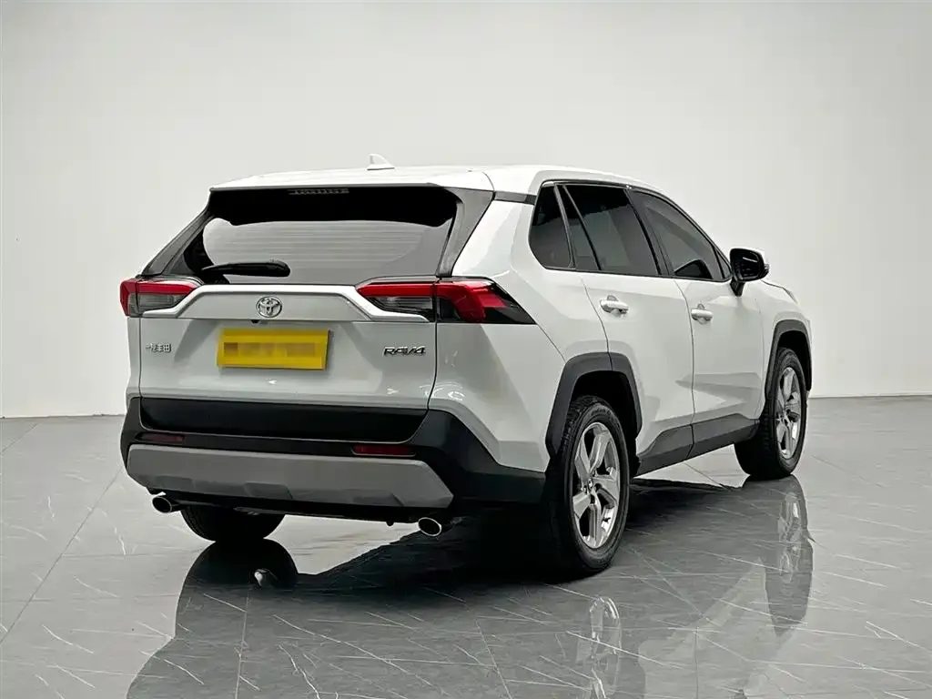 Toyota RAV4 2022 из CN, фото 6