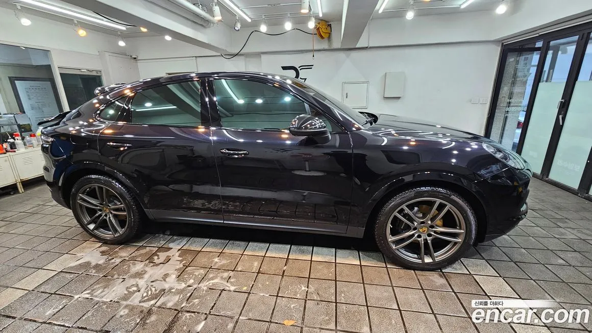 Porsche Cayenne 2021 из KR, фото 10