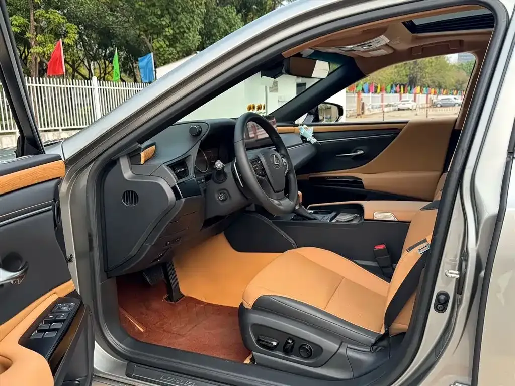 Lexus ES 2024 из CN, фото 5
