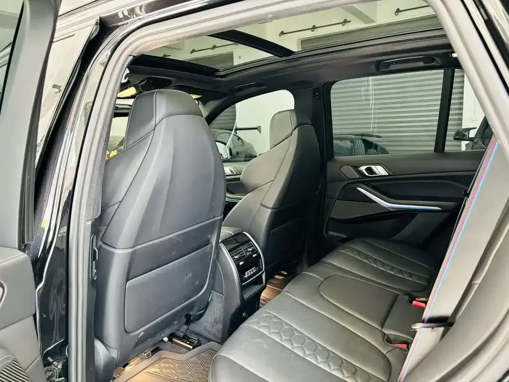 BMW X5 M 2022 из CN, фото 3