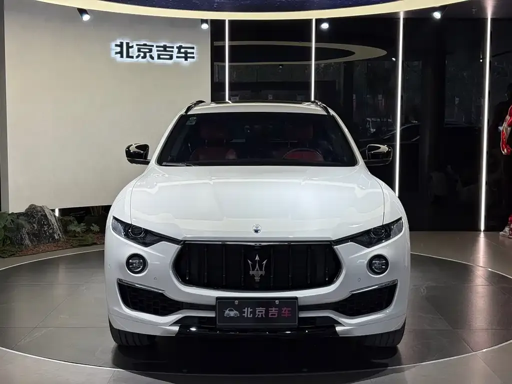 Maserati Levante 2022 из CN, фото 2