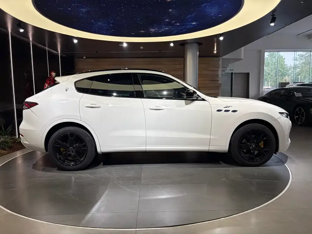 Maserati Levante 2022 из CN, фото 9