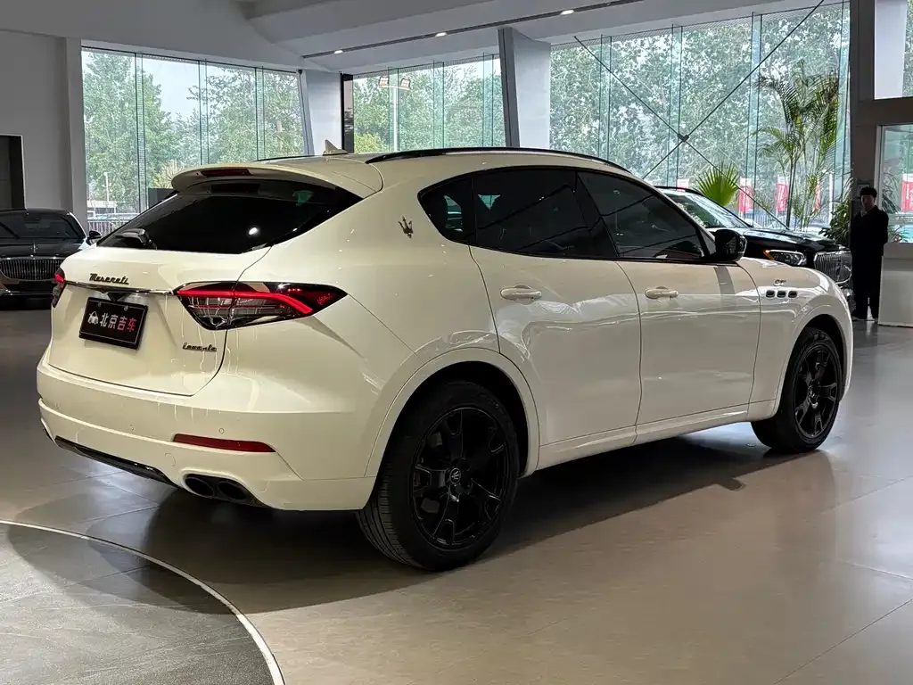Maserati Levante 2022 из CN, фото 5